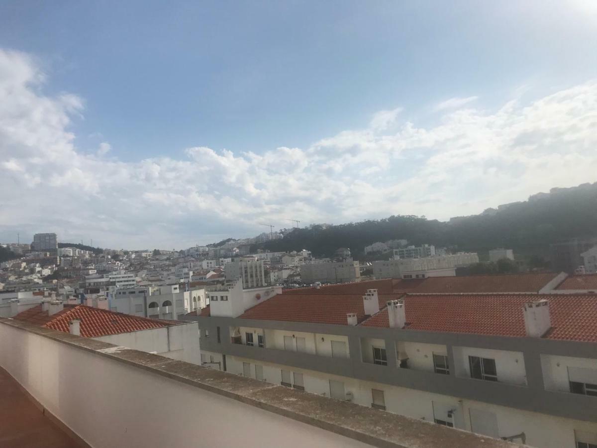 Nazare Marisol Praia Εξωτερικό φωτογραφία